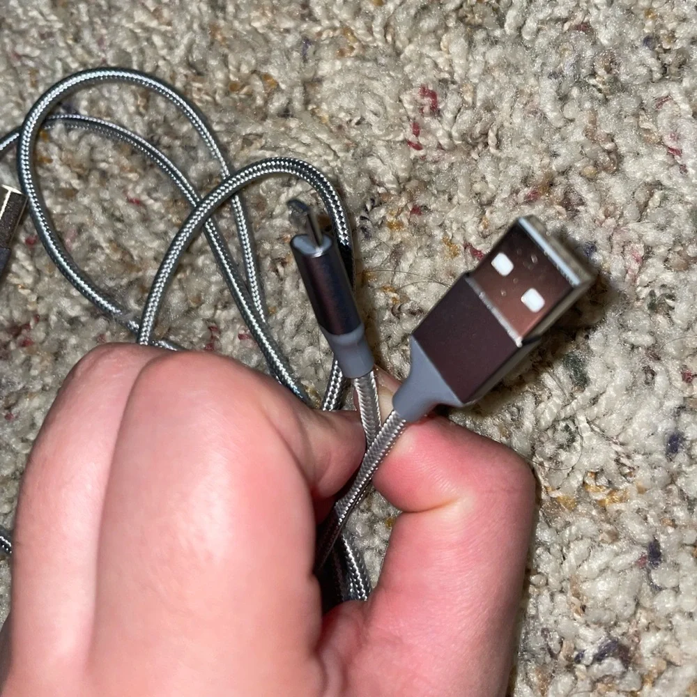 Android cellphone charger plugs long cords